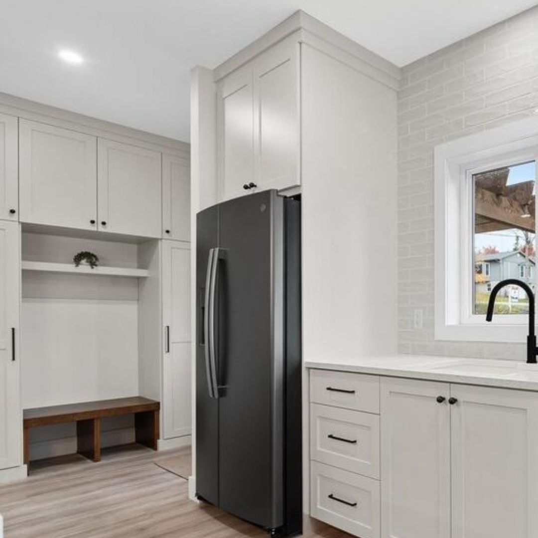 Wall Cabinet, Pair Doors, LARGE - Image 4